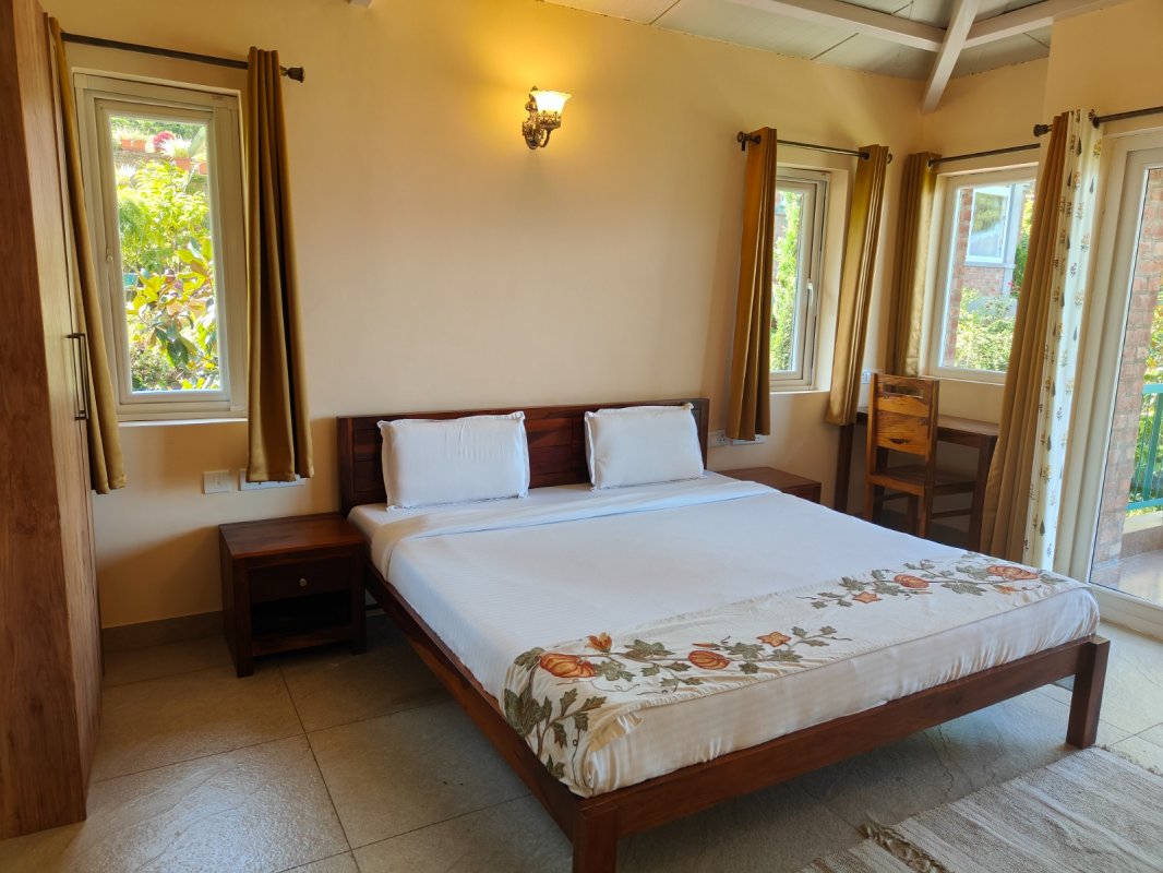 Azalea Resort